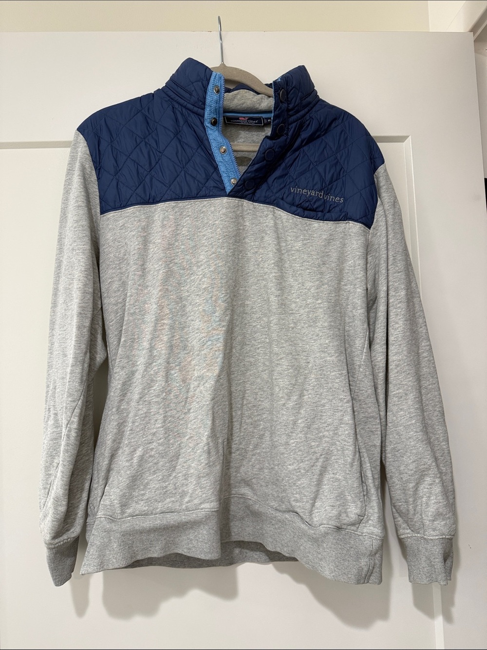 Vineyard Vines Gray Sweatshirt with Navy Quilted Yoke